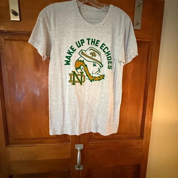 Huge lot of Notre Dame clothes - Picture 4 of 16
